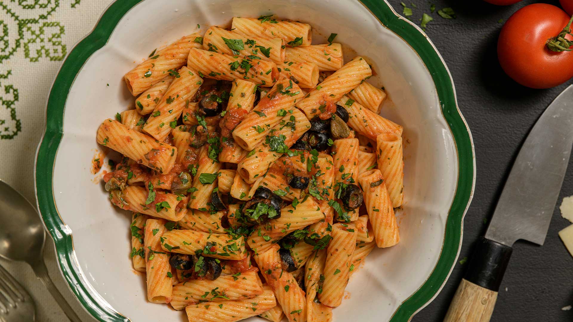 Tortiglioni alla Puttanesca